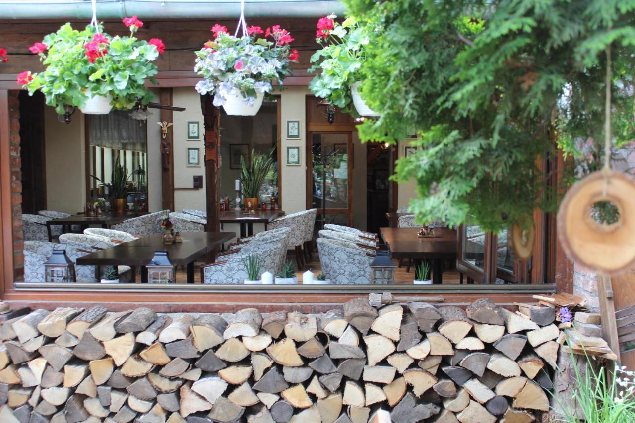 Maria Penzion & Restaurant Trenčín 외부 사진