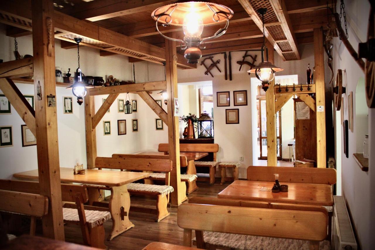Maria Penzion & Restaurant Trenčín 외부 사진